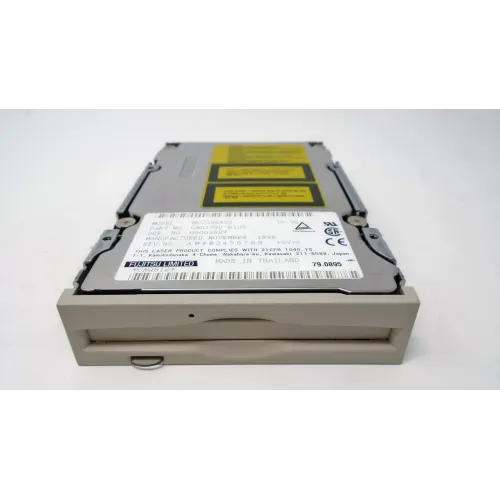 Fujitsu DynaMO Internal SCSI 640mb Optical Drive MCC3064SS